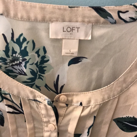 Blouse - Picture 2 of 4